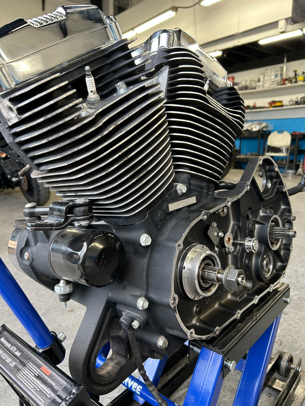 Harley-Davidson Sportster 1200 Engine 2005 XL1200 – 6,144 Miles OEM Motor