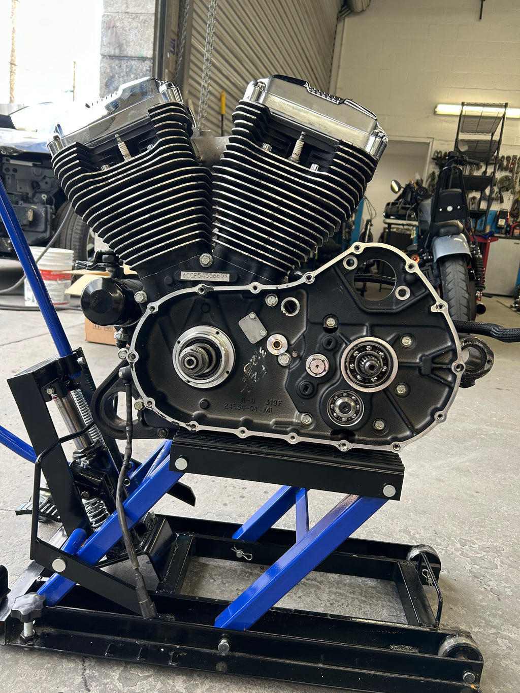 Harley-Davidson Sportster 1200 Engine 2005 XL1200 – 6,144 Miles OEM Motor