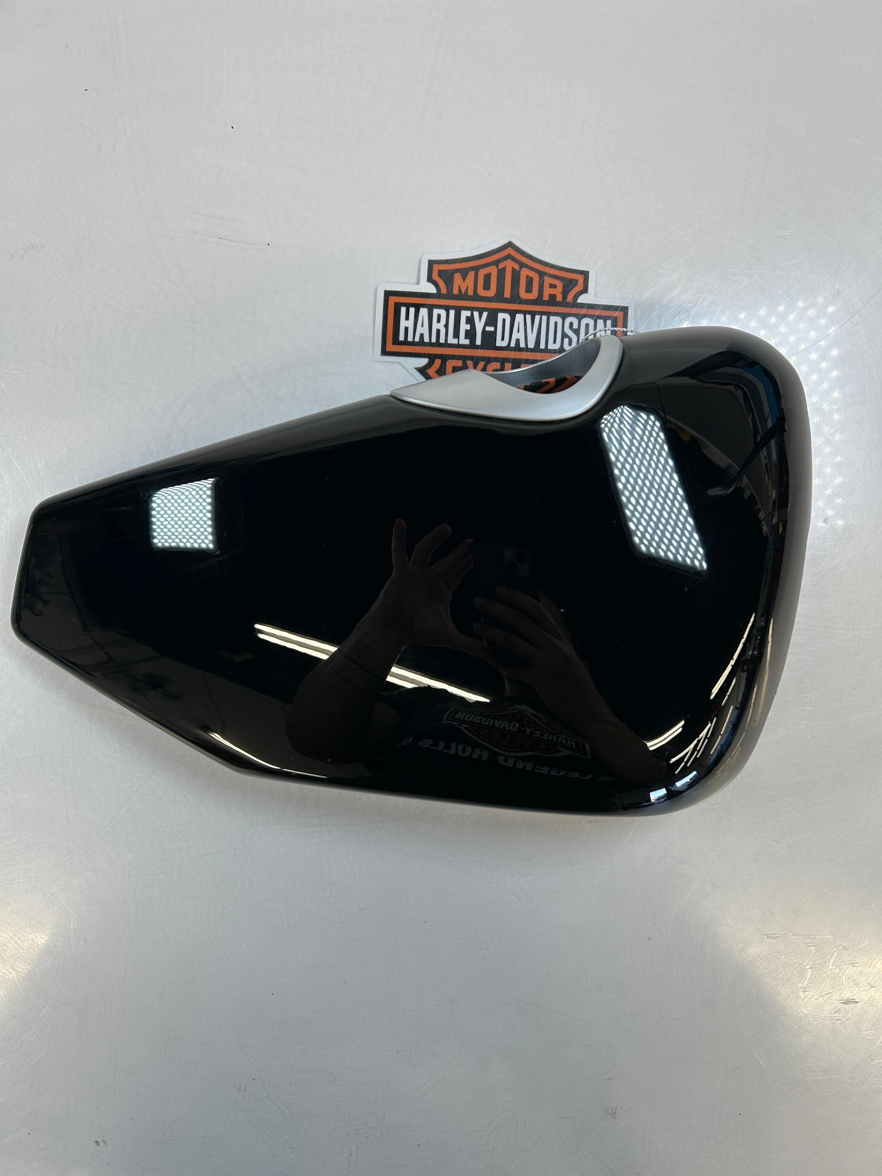 Harley-Davidson Sportster OEM Right Side Oil Tank Cover Black 57200092DH